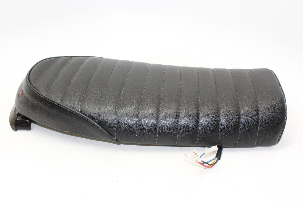 05-21 Suzuki Drz400Sm Rear Back Passenger Tandem Seat Pad Saddle Pillion Oem