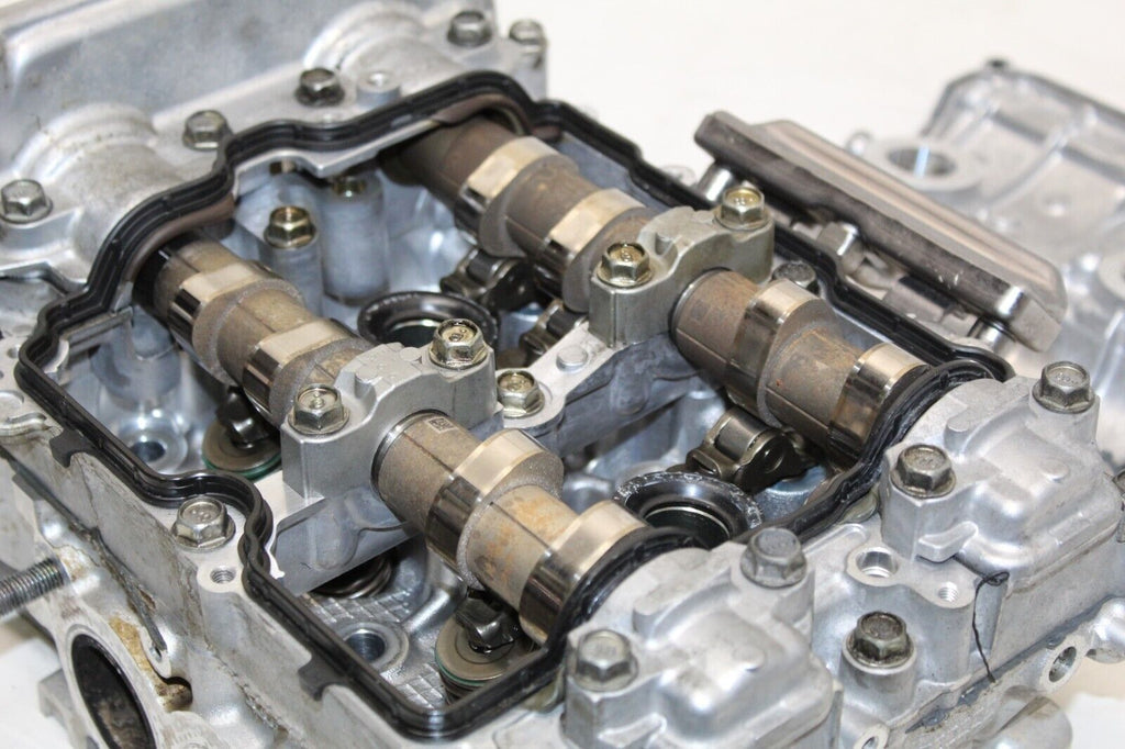 2011 Subaru Forester 2.5 W/O Turbo Left Cylinder Head