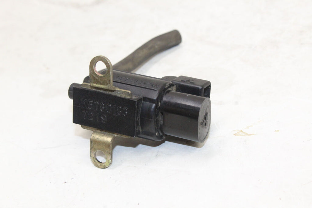 1997-02 Suzuki Tl1000S Air Valve Solenoid Top Engine Switch Sensor Oem K5T80183