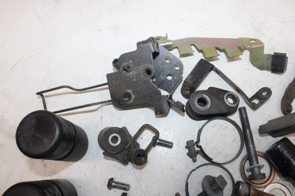 2006 Yamaha Fz6 Oem Engine Mounting Bolts Hardware Motor Screws