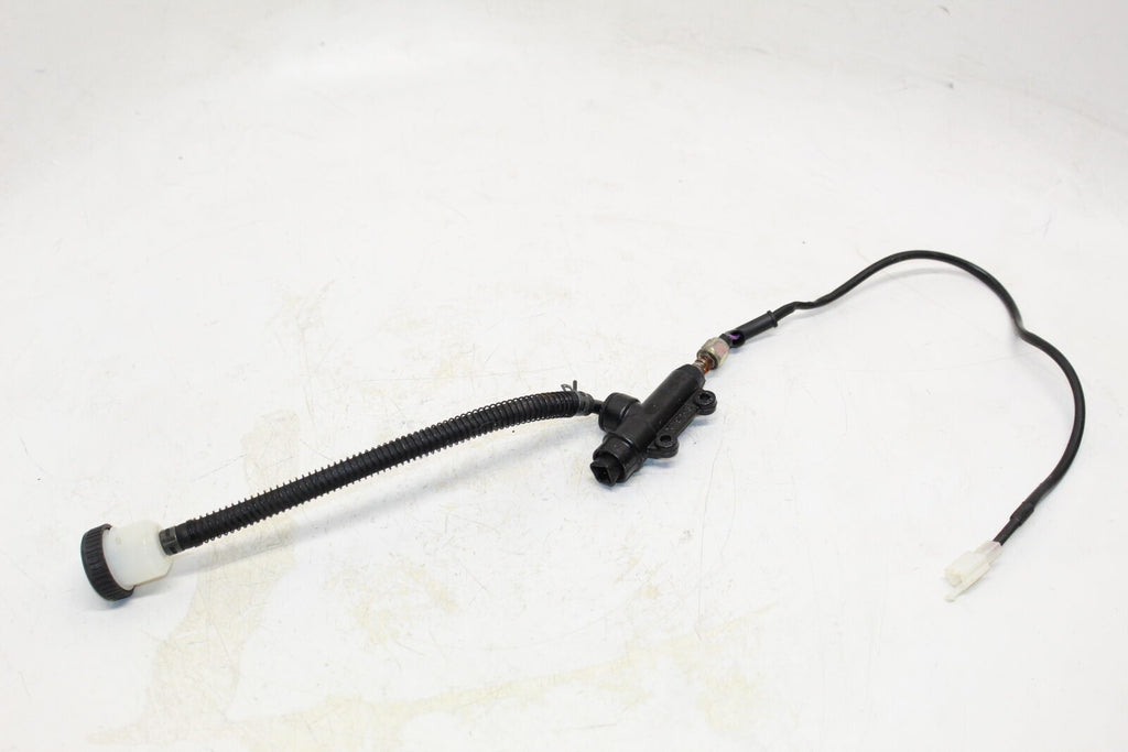 2018 Benelli Tnt 135 Rear Back Brake Master Cylinder W Reservoir Oem