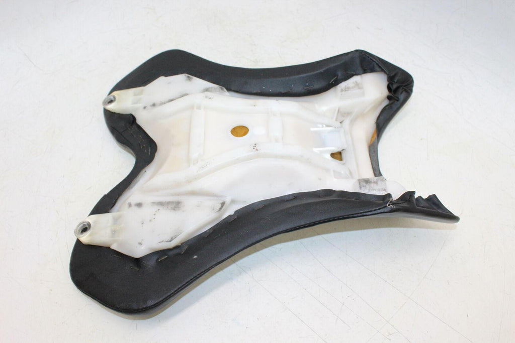 2006 Yamaha Yzf R1 Front Drivers Seat Pad Saddle Pillion