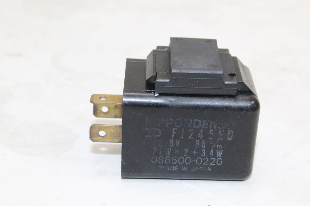 1986-06 Kawasaki Concours Zg1000A Turn Signal Blinker Relay Flasher Switch Oem