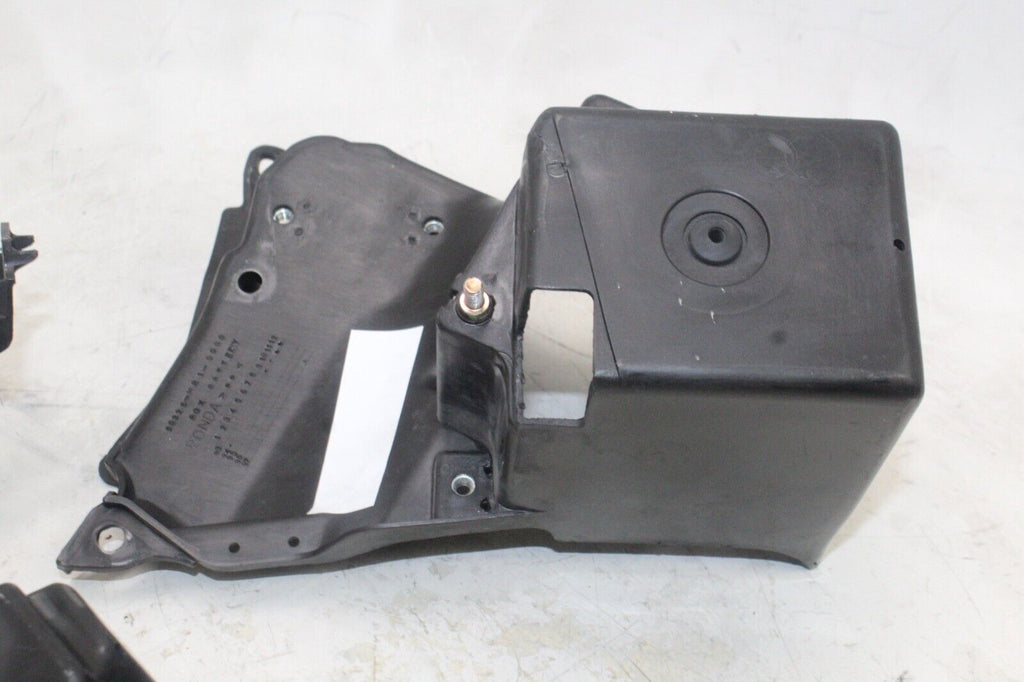 2004 Honda Shadow Vlx Vt600Cd Oem Battery Tray Box Holder
