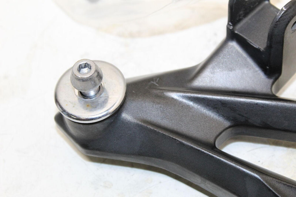 2010 Kawasaki Ninja Zx14 Zx1400C Left Rear Back Passenger Peg