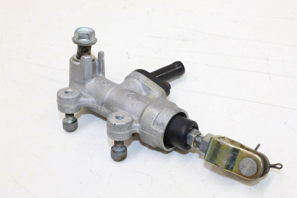 1988-97 Suzuki Katana 750 Gsx750F Rear Back Brake Master Cylinder Oem