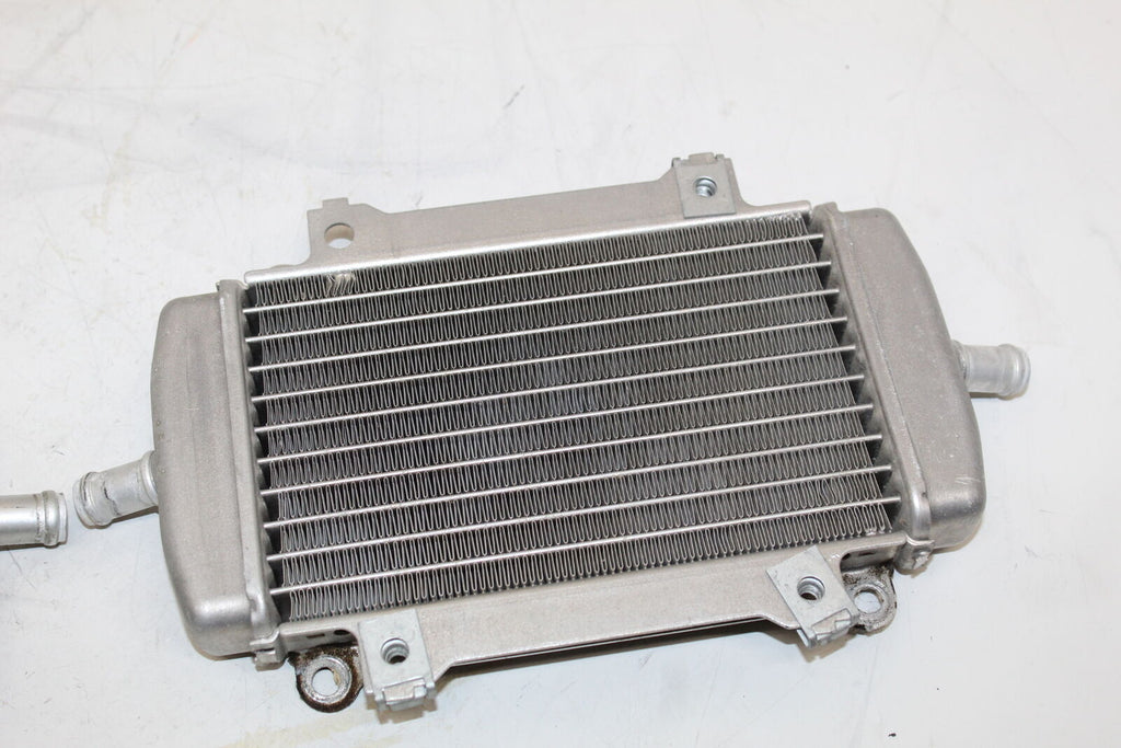 2005 Vespa Granturismo 200 Engine Radiator Motor Cooler Cooling Radiater Oem