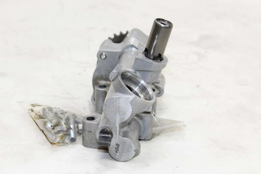 2006-07 Suzuki Gsxr600 Engine Motor Oil Pump 16310-01H00 16400-01H00 Oem