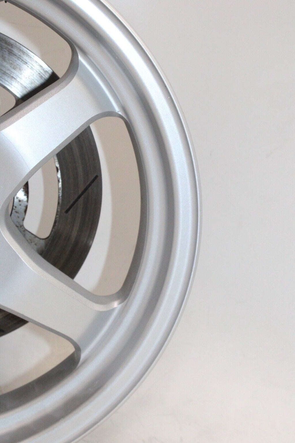 03-06 Suzuki Burgman An400S Oem Front Wheel Rim