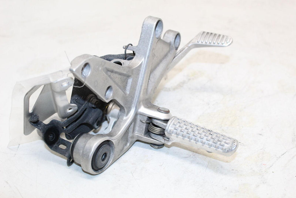 2008 Honda Cbr1000Rr Right Rearset Rear Set Driver Foot Peg Rest Stop