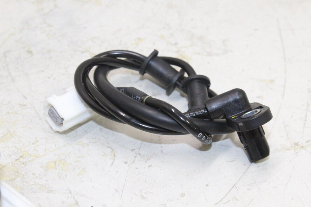 2023 Yamaha Yzf R3 Oem Speed Speedometer Sensor Set Pair