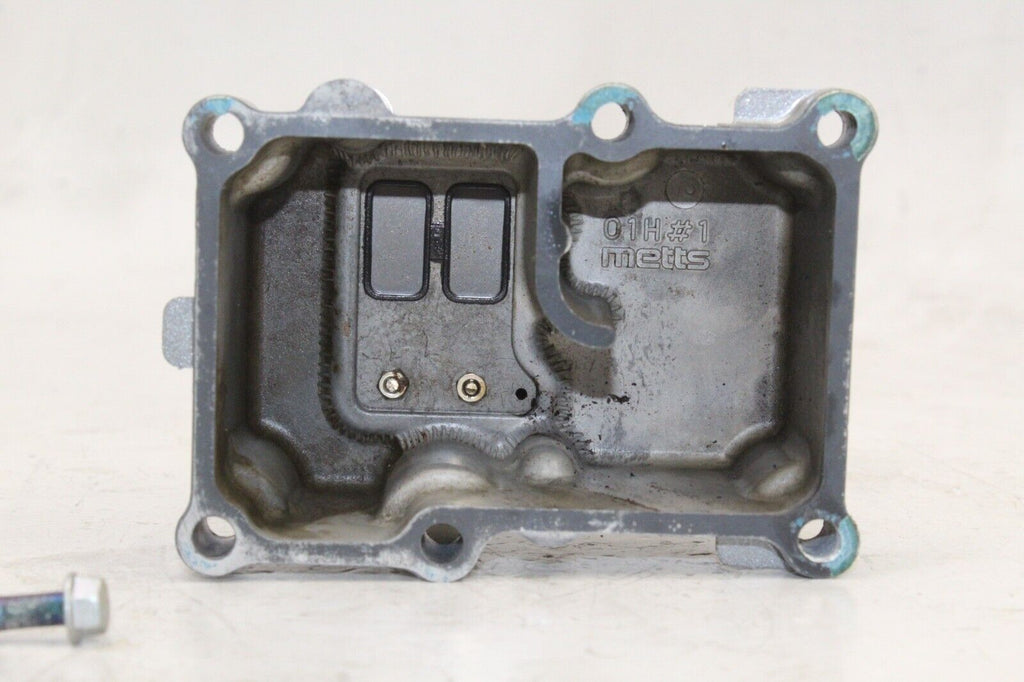 2007 Suzuki Gsxr600 Oem Engine Motor Crankcase Breather Cover