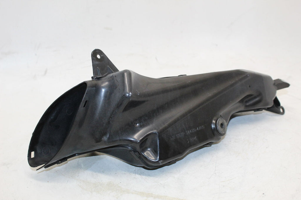 2013 09-16 Suzuki Gsxr1000 Left Ram Air Intake Duct Tube