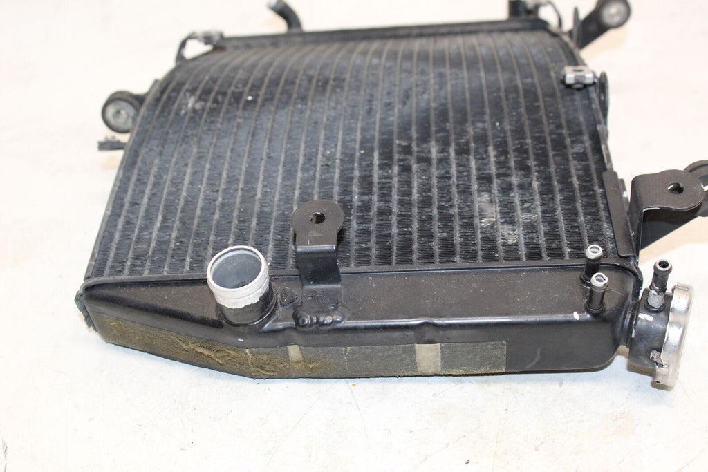 2009 Yamaha Yzf R6S Engine Radiator Motor Cooler Cooling Radiater