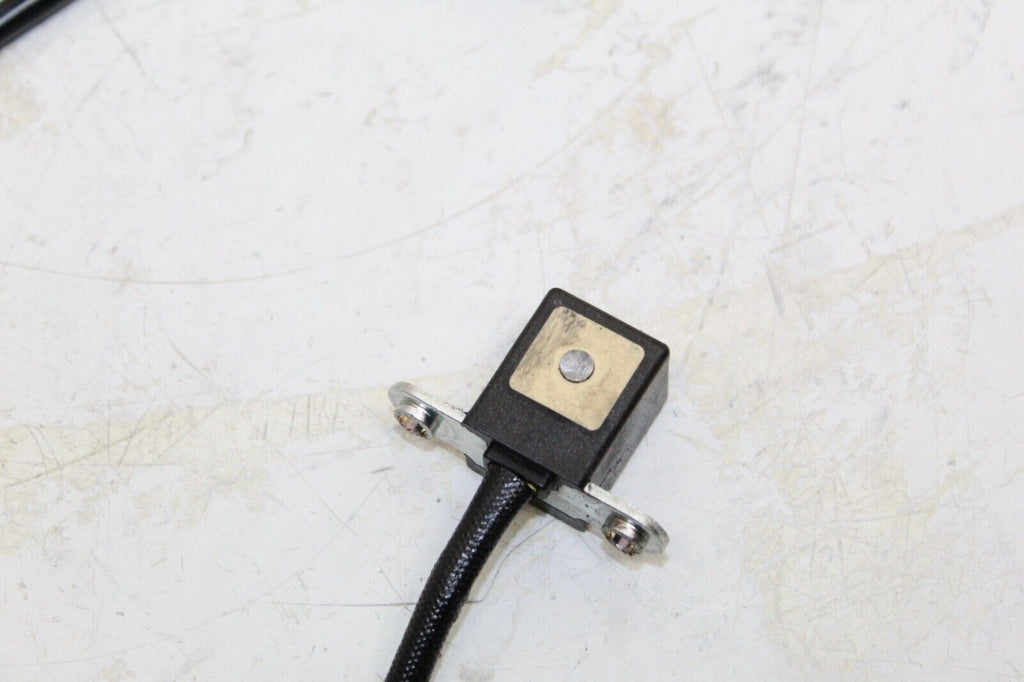 04-07 Kawasaki Ninja Zx10R Oem Engine Motor Coil Pickup Pulse Pulser Sensor