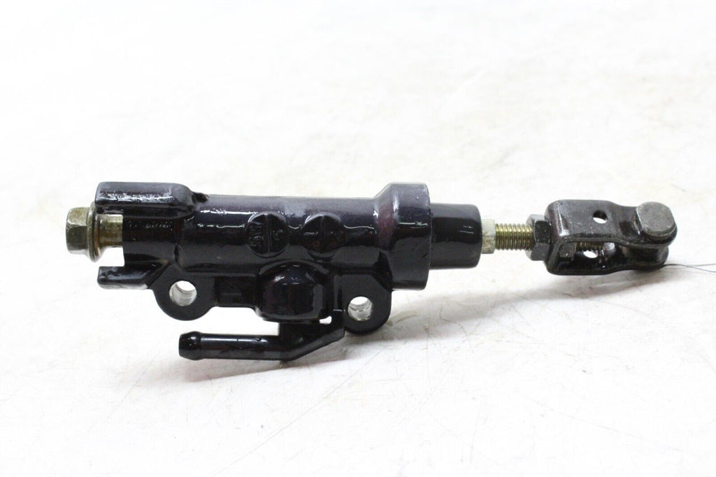 04-06 Yamaha Fz6 Oem Rear Back Brake Master Cylinder
