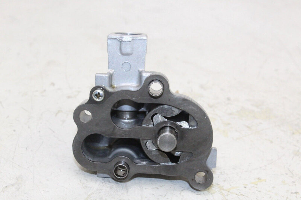 2023 Yamaha Yzf R3 Oem Engine Water Oil Pump