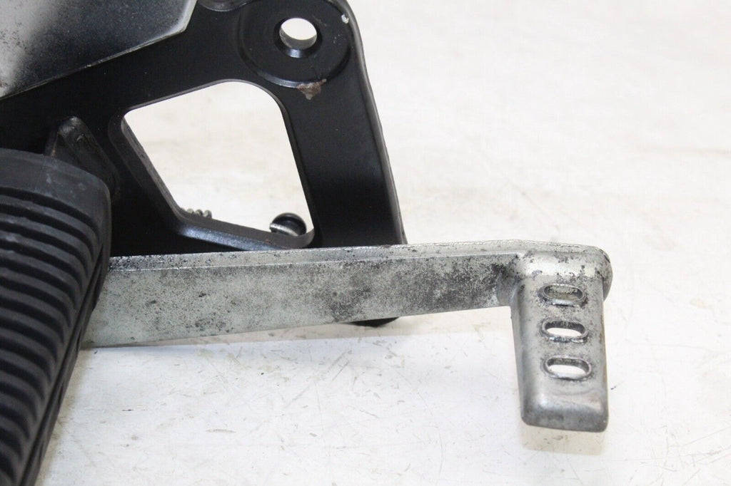 2009 Suzuki Gs500F Oem Right Rearset Rear Set Driver Foot Peg Rest Stop