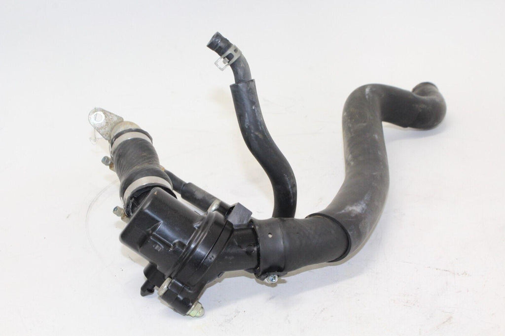 2007 Yamaha Fz1 Fz1-S Thermostat With Housing Assembly