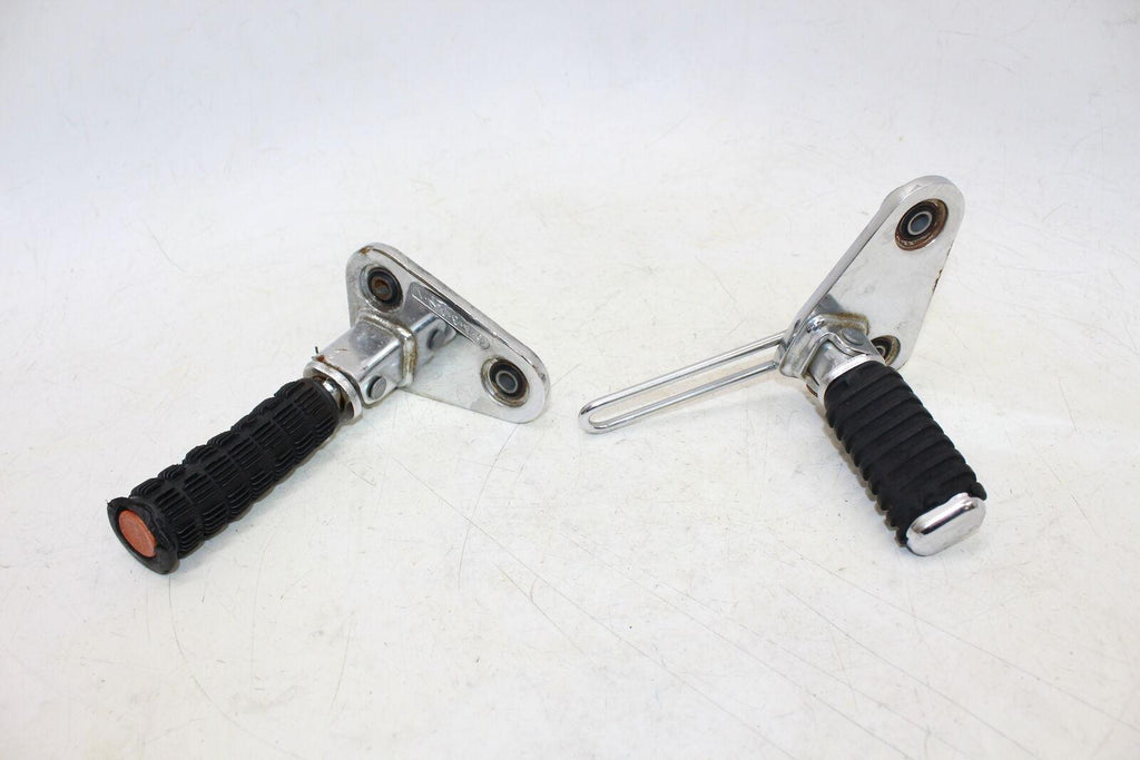 2005 Honda Shadow Spirit 750 Vt750Dc Front Foot Rests Pegs Steps Set Pair