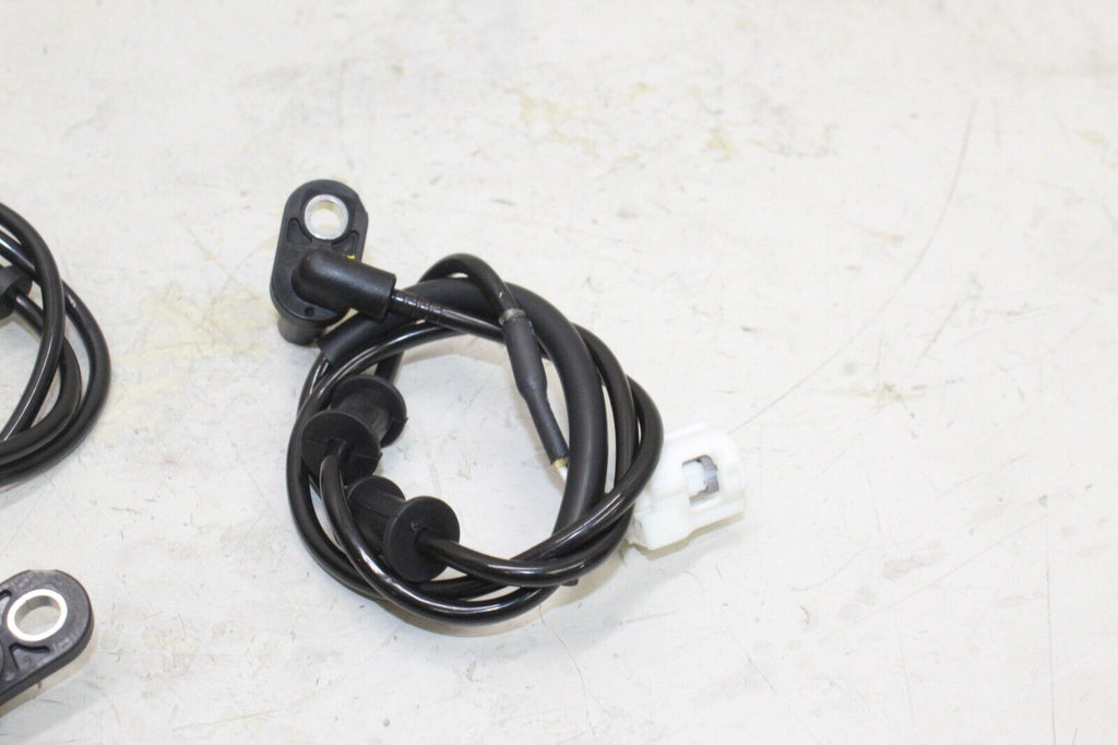 2023 Yamaha Yzf R3 Oem Speed Speedometer Sensor Set Pair