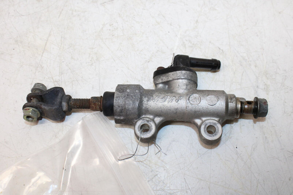 1993 Honda Cbr900Rr Rear Back Brake Master Cylinder W Reservoir