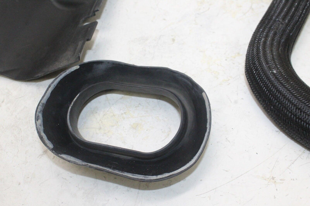 2004 Suzuki Gsxr600 Oem Hose W Misc Bracket Cowl Guard