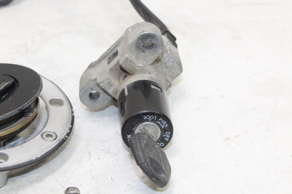 2009 Suzuki Gs500F Oem Ignition Lock W Key Set Gas Cap