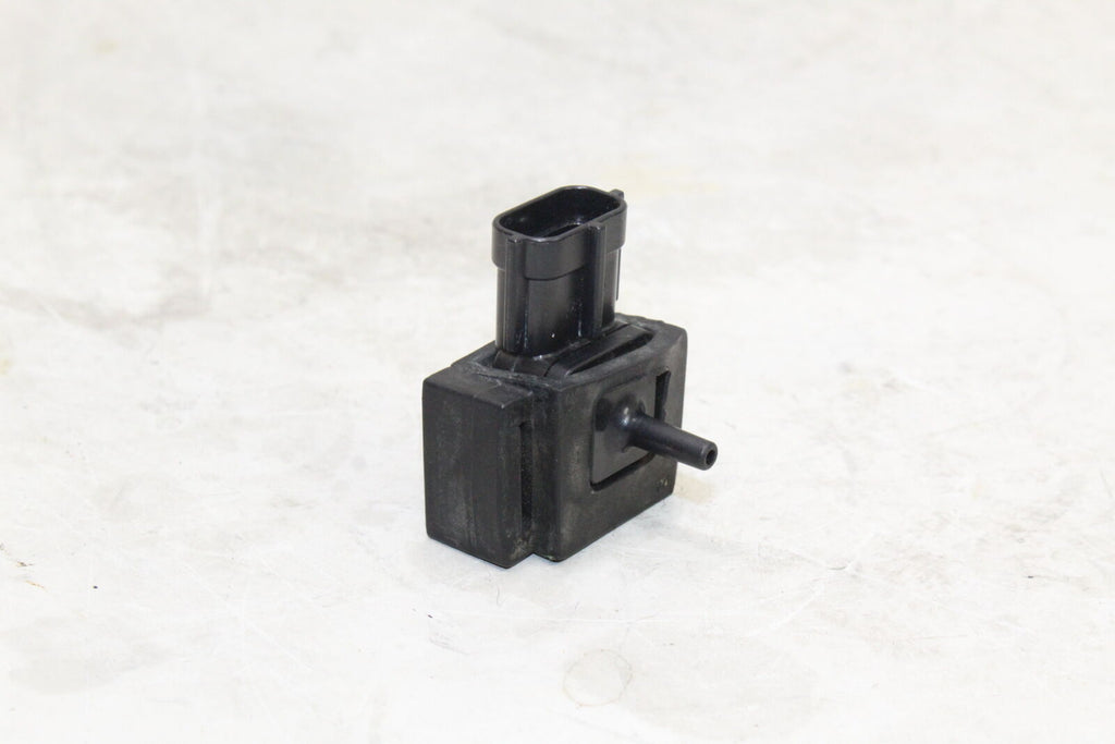 2006-07 Suzuki Gsxr600 R750 Map Mass Air Flow Pressure Sensor 15630-29G10 Oem