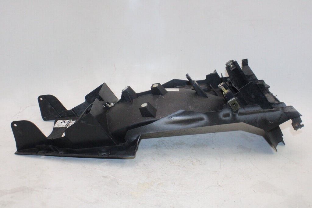 2002 Yamaha Fz1 Fazer Fzs1000 Oem Rear Back Tail Undertail Battery Tray Plastic