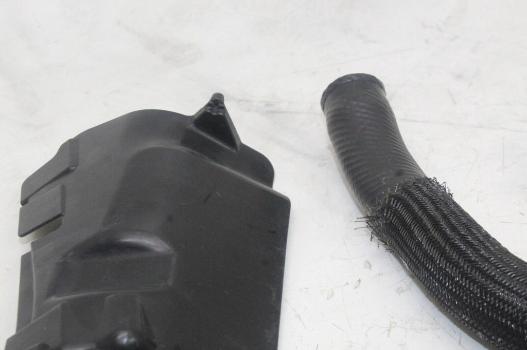 2004 Suzuki Gsxr600 Oem Hose W Misc Bracket Cowl Guard