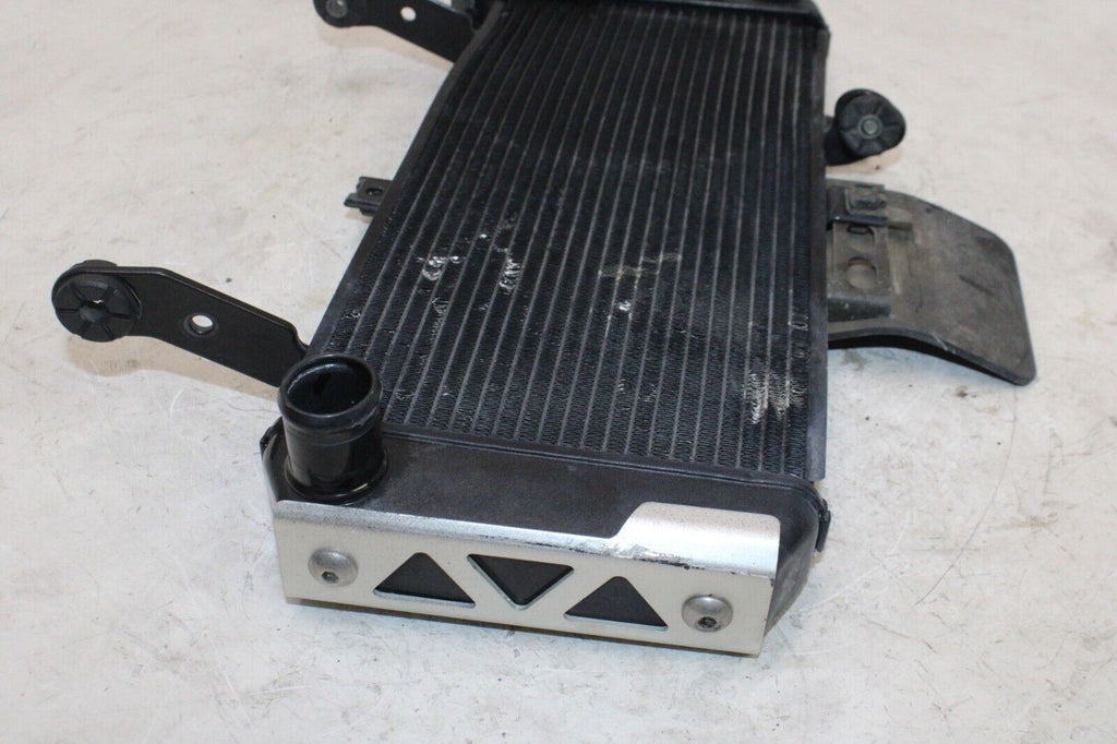 03-09 Suzuki Sv650S Oem Engine Radiator Motor Cooler Cooling Radiater