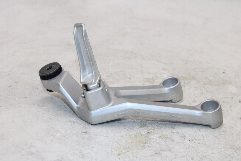 03-07 Suzuki Sv650S Oem Right Rear Back Passenger Peg