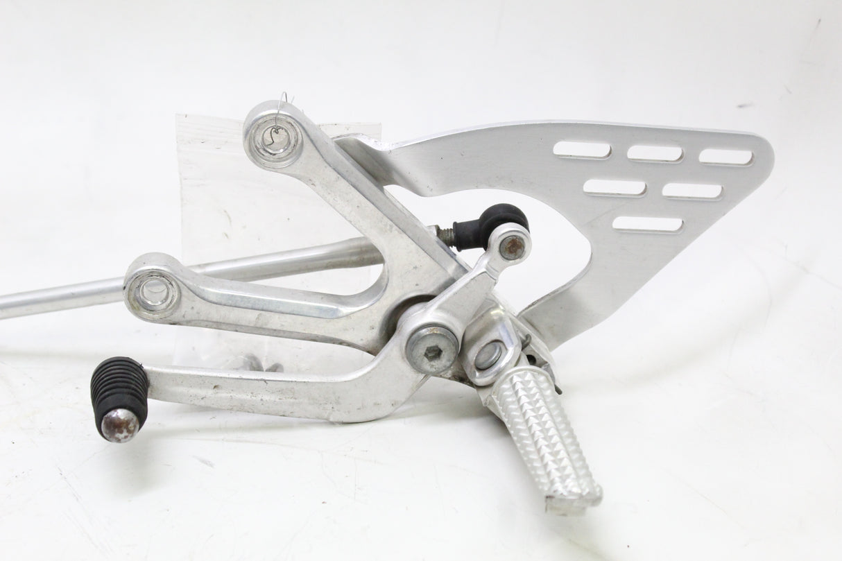 2007 Yamaha YZF R6S OEM LEFT REARSET REAR SET FOOT PEG W SHIFTER