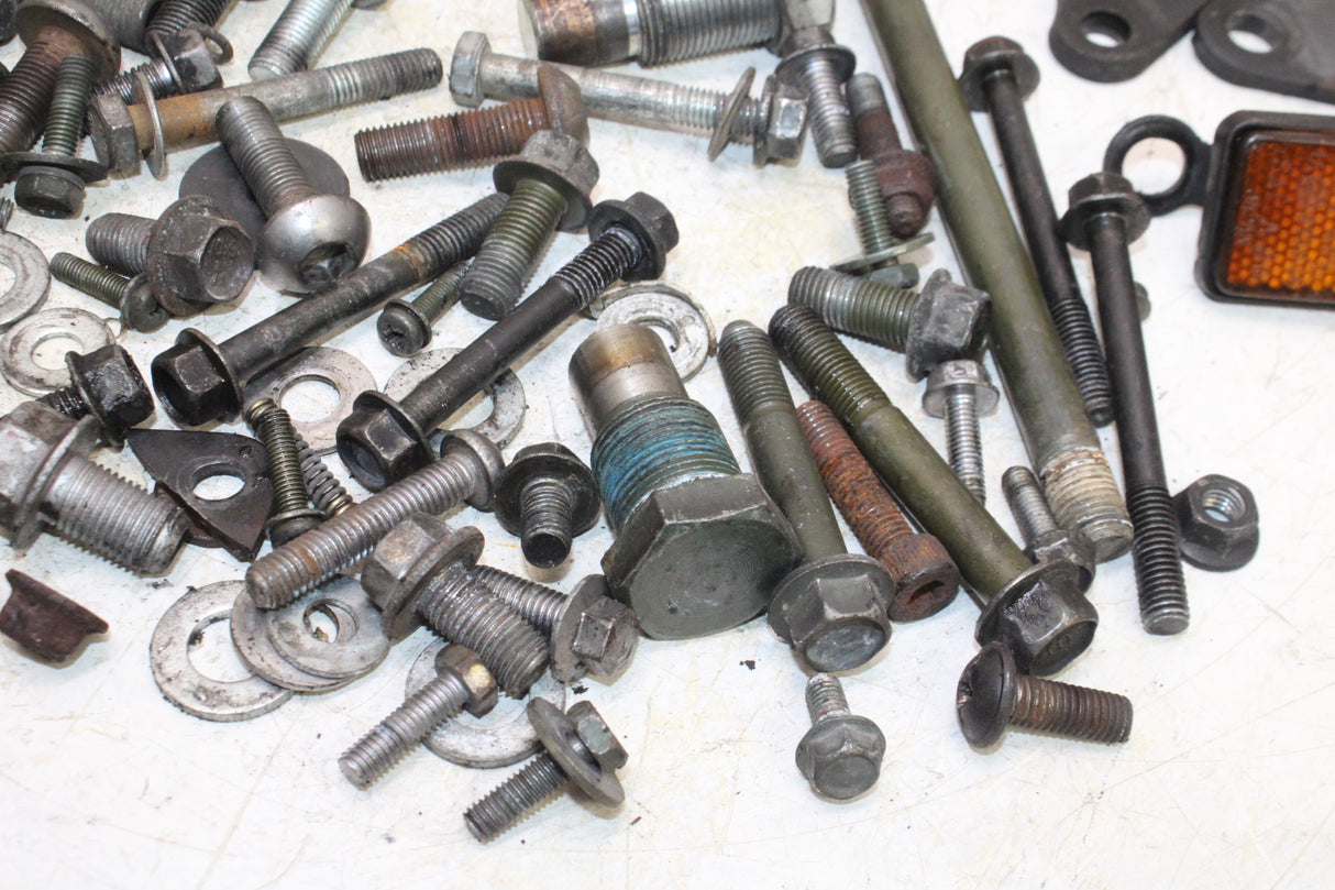 2007 Yamaha V Star 650 XVS650 OEM ENGINE MOUNTING BOLTS HARDWARE MOTOR SCREWS