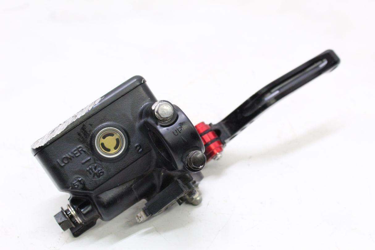 2006 Honda CBR600RR OEM FRONT BRAKE MASTER CYLINDER W/ LEVER