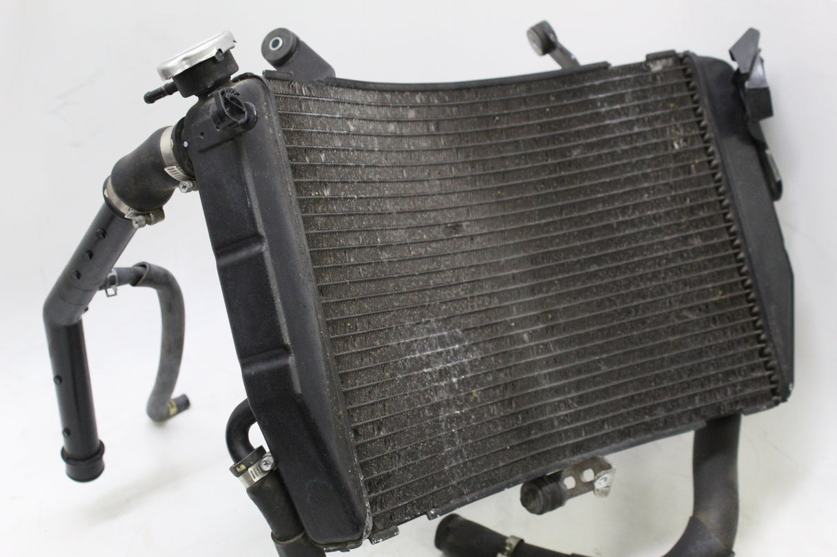 2004 Yamaha YZF R1 04-06 OEM ENGINE RADIATOR MOTOR COOLER COOLING RADIATER