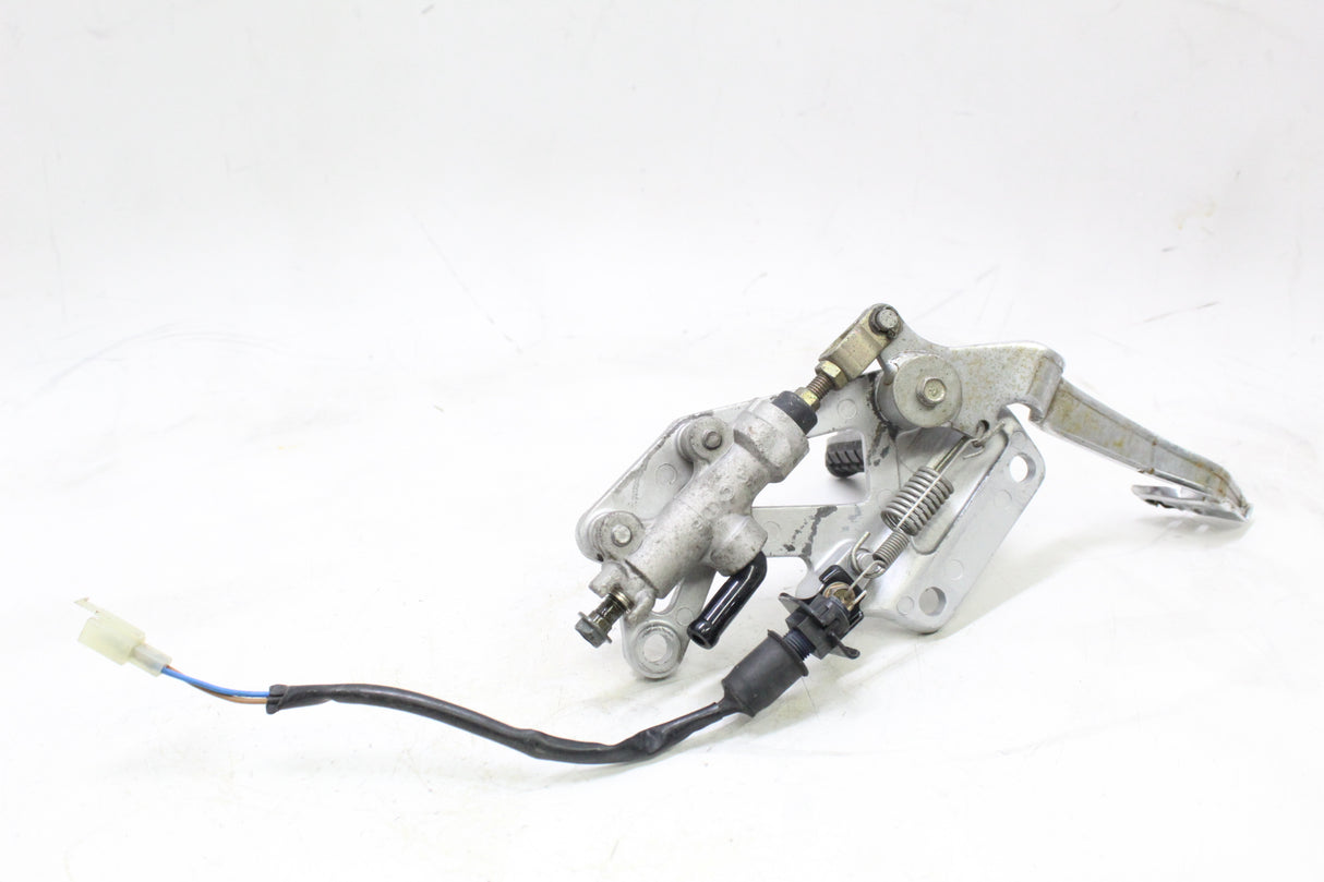 2005 KAWASAKI NINJA 250R EX250 OEM RIGHT REARSET FOOT PEG BRAKE PEDAL