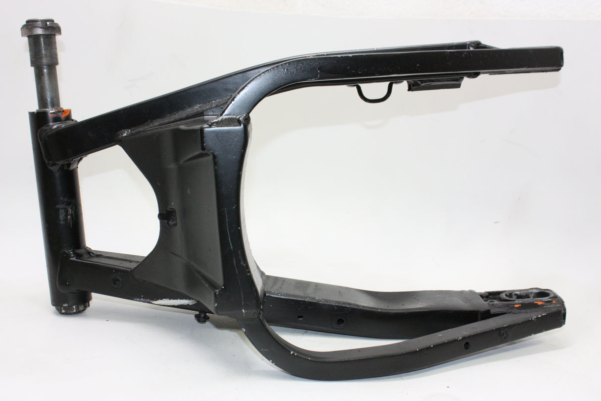 2005 Suzuki GSXR600 OEM REAR SWINGARM BACK SUSPENSION SWING ARM