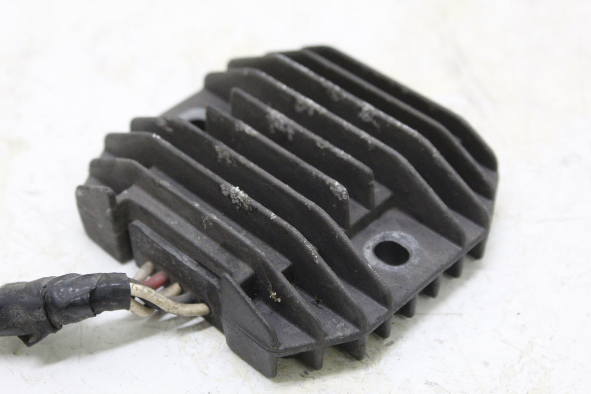 2003 Yamaha FZ1 FZS1000 Fazer OEM Rectifier Voltage Regulator