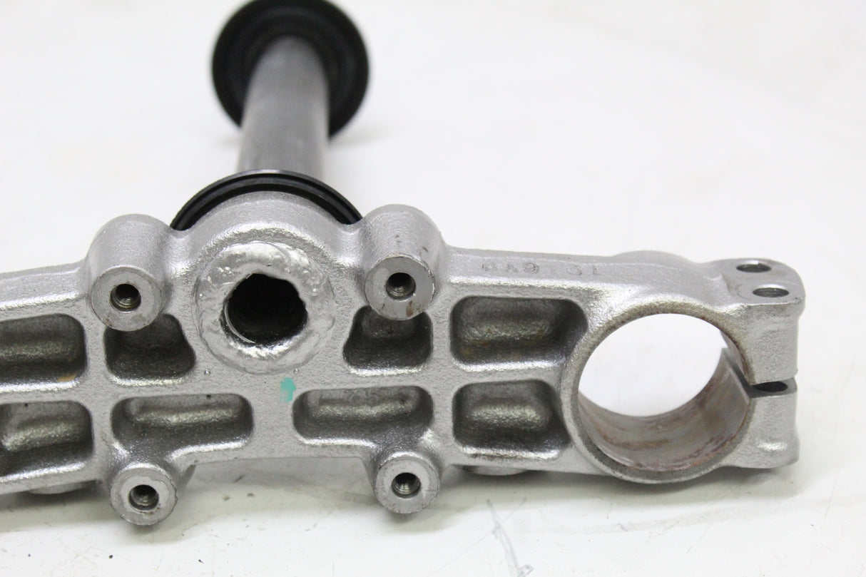 2011 KAWASAKI KLR650 OEM LOWER TRIPLE TREE STEERING STEM FORK CLAMP