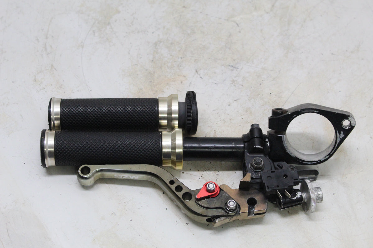 2009 Yamaha YZF-R6S Left Clip On Handlebar With Clutch Lever And Grips
