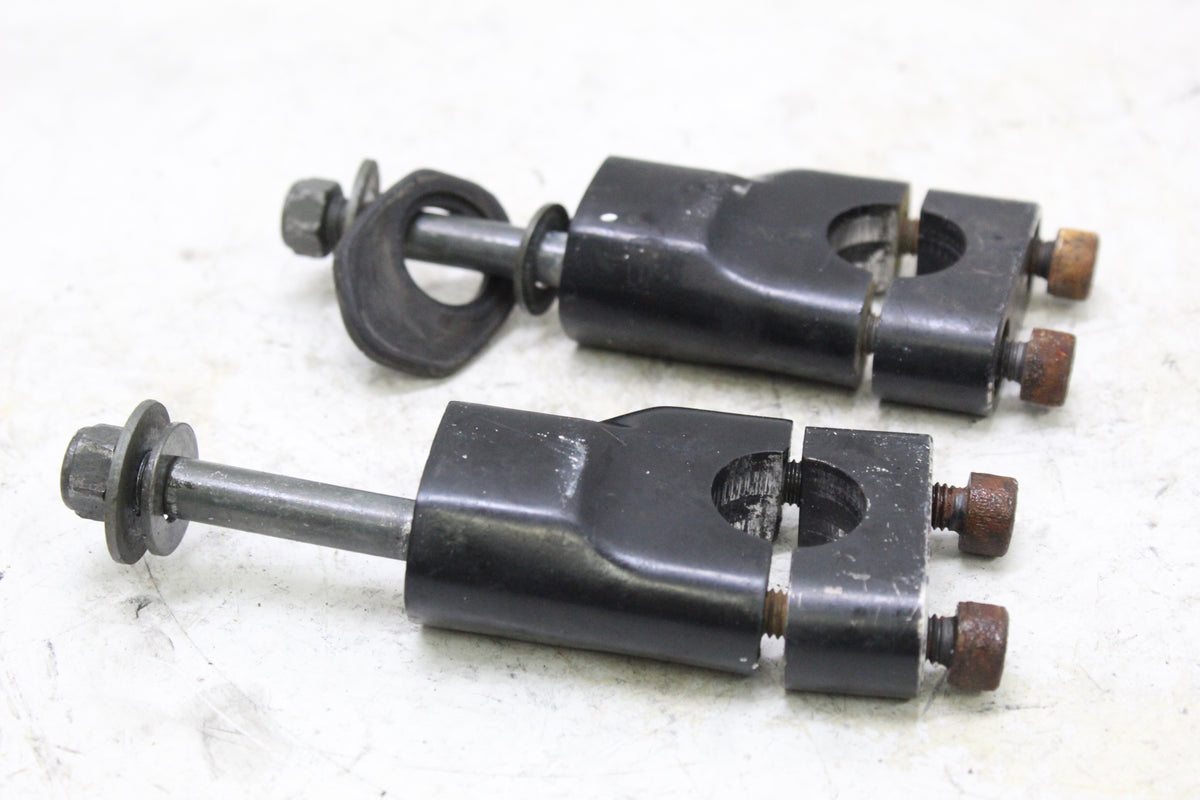 2003 YAMAHA FZ1 FZS1000 FAZER OEM HANDLEBAR RISERS MOUNTS CLAMPS PAIR