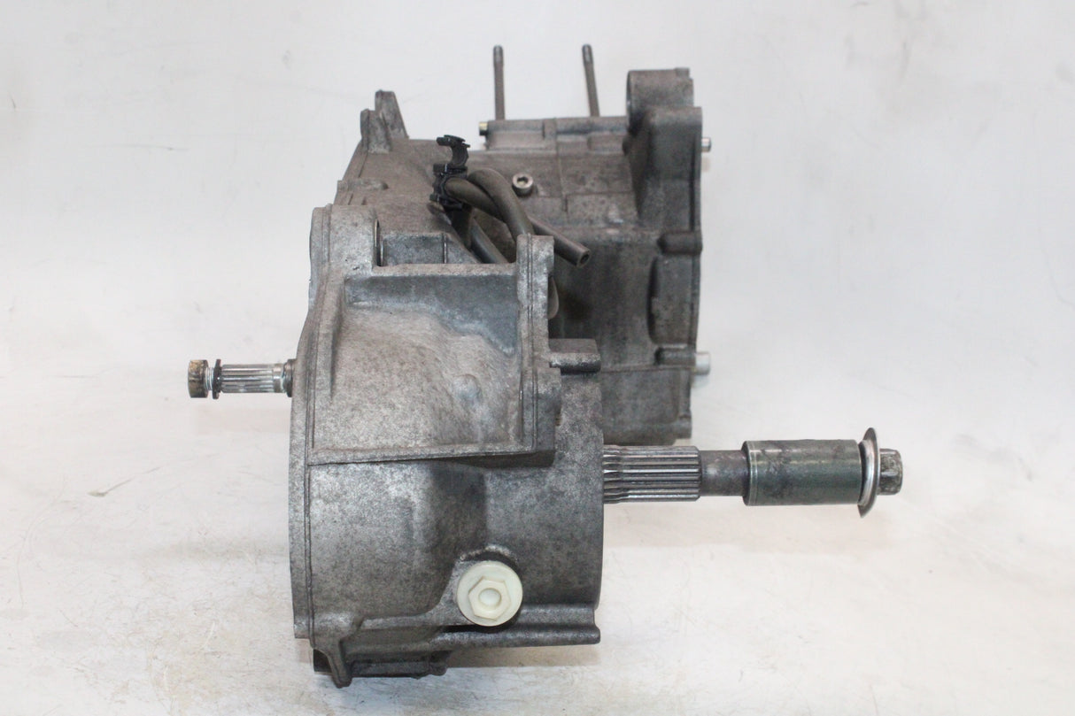 2002 Aprilia Scarabeo 150 OEM ENGINE MOTOR CRANKCASE CRANK CASES BLOCK