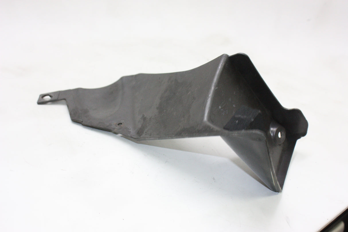 2004 Triumph Daytona 600 OEM LEFT INNER FAIRING UPPER COWL PANEL TRIM