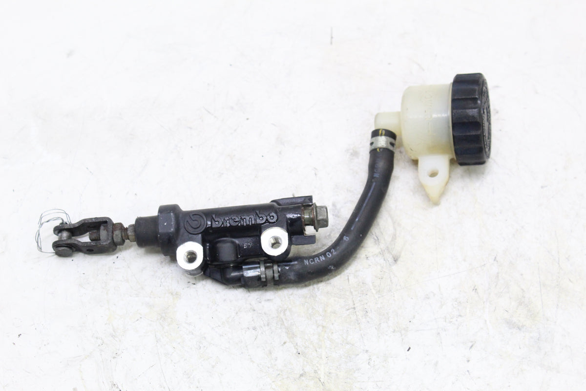 2003 YAMAHA FZ1 FZS1000 FAZER OEM REAR BRAKE MASTER CYLINDER RESERVOIR