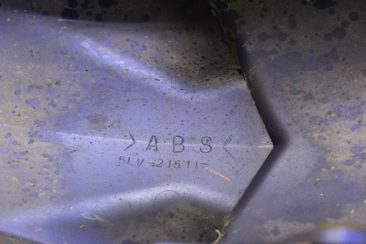 2003 YAMAHA FZ1 FZS1000 FAZER OEM FRONT FENDER MUDGUARD BLUE