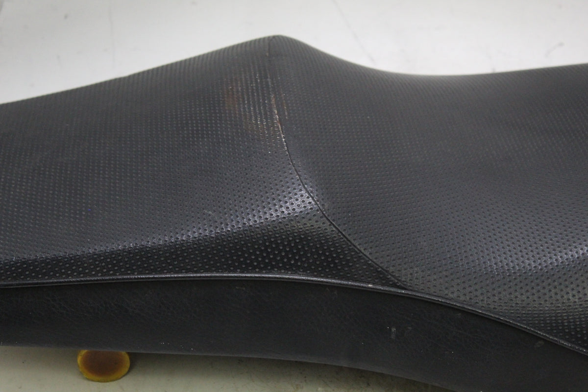 2003 YAMAHA FZ1 FZS1000 FAZER OEM DOUBLE SEAT RIDER PASSENGER SADDLE