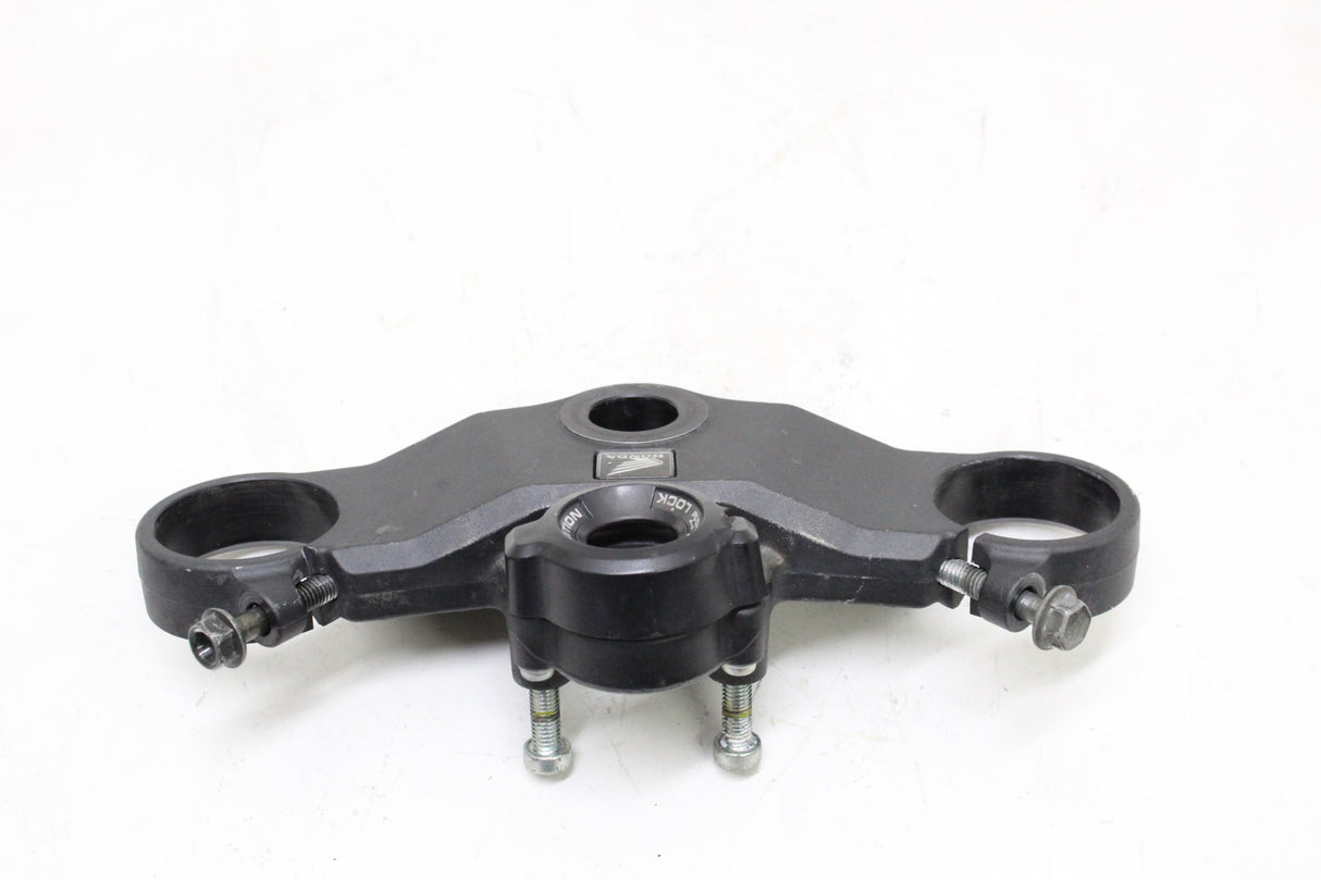 2006 Honda CBR600RR OEM FORKS UPPER TRIPLE TREE CLAMP