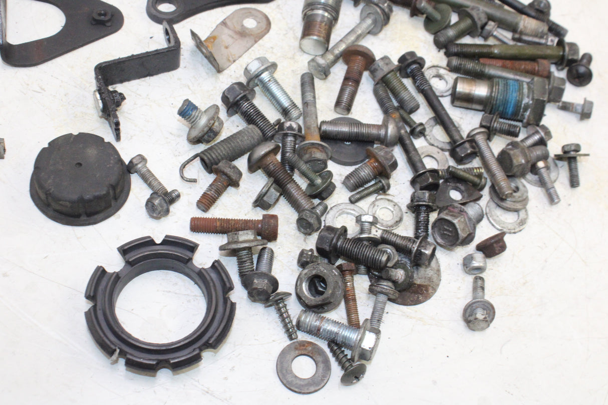 2007 Yamaha V Star 650 XVS650 OEM ENGINE MOUNTING BOLTS HARDWARE MOTOR SCREWS
